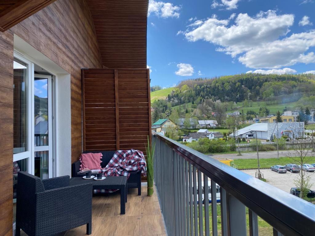 Bieszczady Apartament "Cicha Woda" Apartman Ustrzyki Dolne Kültér fotó